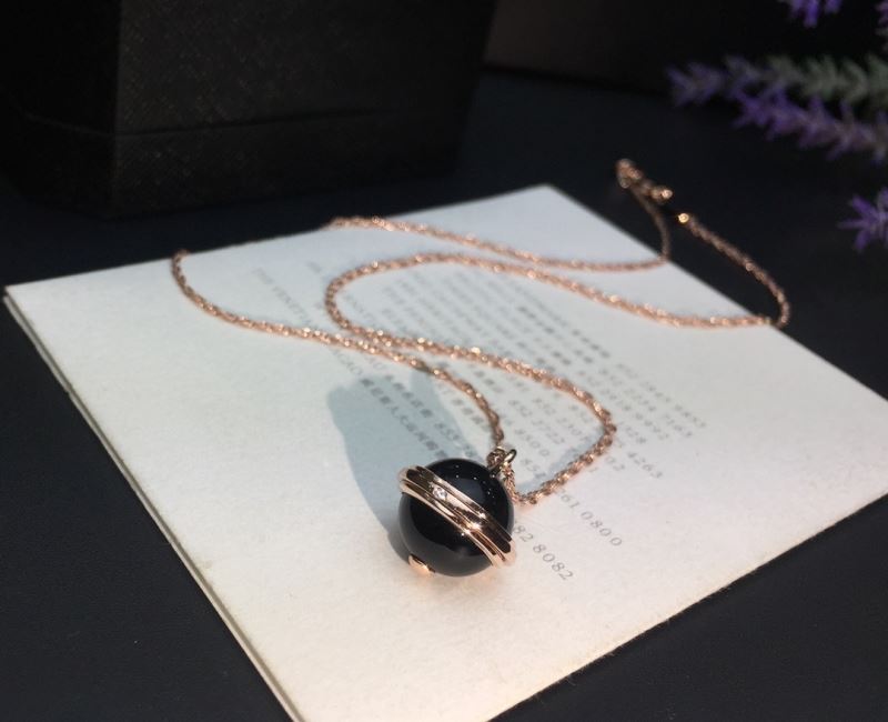 Piaget Necklaces